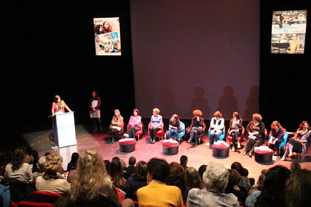Table ronde au petit théâtre sur le thème 