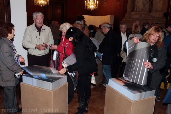 2img_2740_le_palais_et_le_sentier.jpg