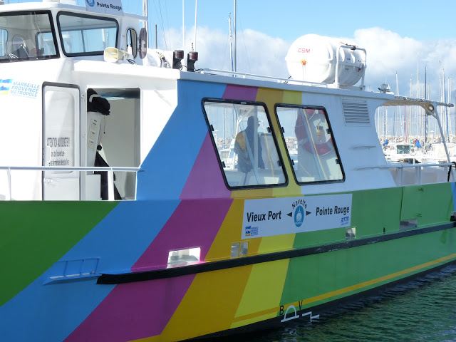 La navette maritime qui effectue la liaison Vieux-Port - Pointe-Rouge La navette maritime qui effectue la liaison Vieux-Port - Pointe-Rouge
