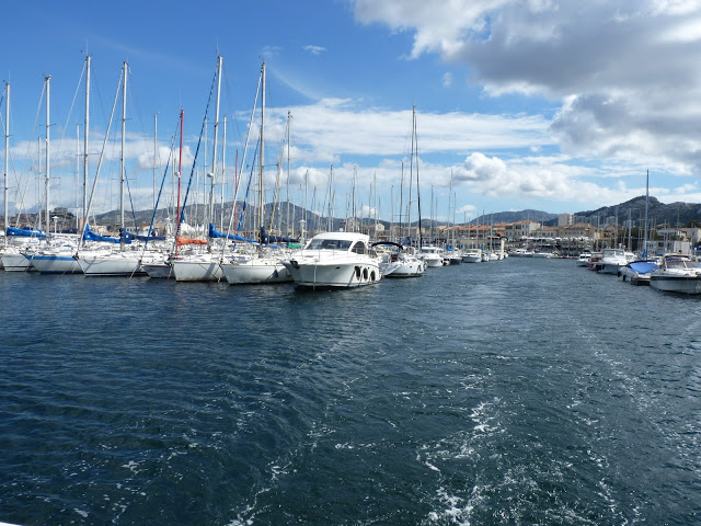 Départ du port de la Pointe-Rouge en navette Départ du port de la Pointe-Rouge en navette
