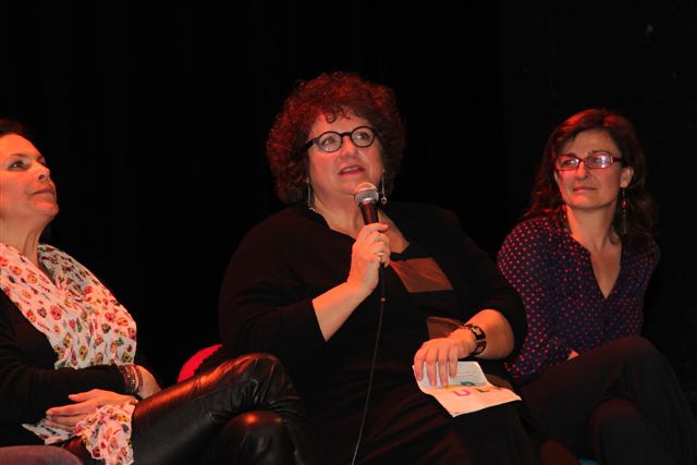 Catherine Sentis, administratrice générale du Mucem entourée pas Astrid Veillon, comédienne et auteure et Anne Loubet Photographe. PHOTO PHILIPPE MAILLÉ