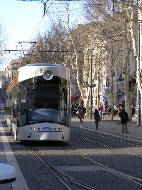 Le Plan de déplacements urbains (PDU), adopté à une large majorité en décembre par la communauté urbaine Marseille Provence Métropole, a fixé comme priorité le développement des Transports en commun en site propre (TCSP) sur la ville de Marseille. (Photo Carole SIGNES)