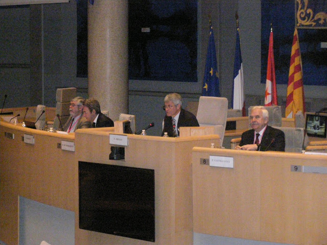 Les Rencontres internationales du Rosé, qui se sont tenues les 23 et 24 avril à l'Hôtel de Région à Marseille, ont permis de dresser les grandes tendances du marché américain, très porteur actuellement pour le rosé et notamment les vins de Provence. (Photos S.P.)