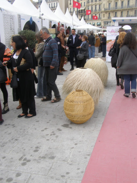 Le village bâti sur le thème 