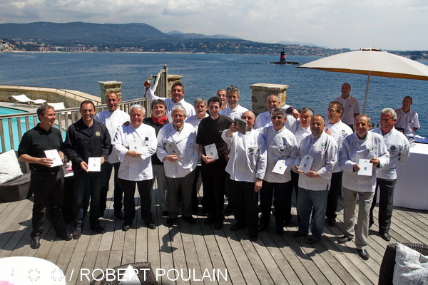 Les Maîtres cuisiniers de France présentent sur l'île de Bendor leur Guide