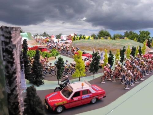 Maquette du Tour de France de l'association Philapostel Paca