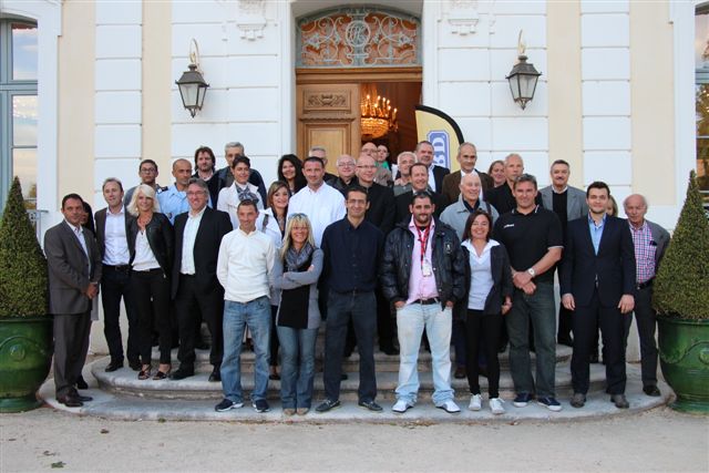 Chaleureuse manifestation, ce jeudi, au Château Ricard pour célébrer l'équipage de 