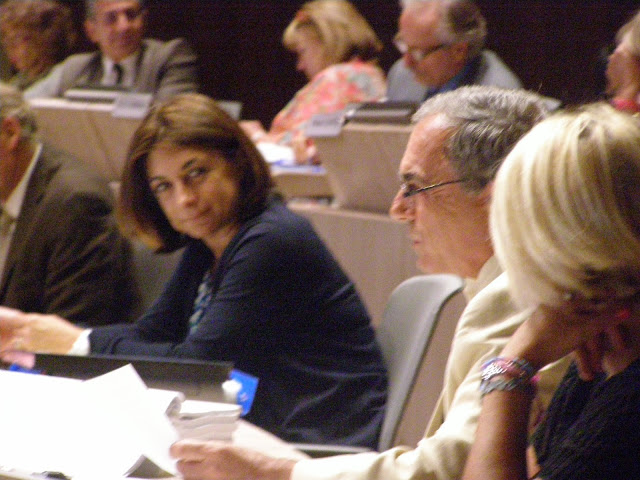 L'adjoint au Sport Richard Miron (UMP) a défendu son L'adjoint au Sport Richard Miron (UMP) a défendu son