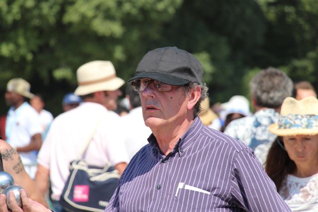 Bernard Menez