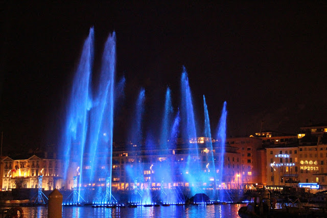 Le dispositif  prévu pour le 14 juillet sera encore plus important que celui  mis en place sur le plan d'eau du Vieux Port lors de la soirée d'ouverture de MP2013. (PHOTO PHILIPPE MAILLÉ ) Le dispositif  prévu pour le 14 juillet sera encore plus important que celui  mis en place sur le plan d'eau du Vieux Port lors de la soirée d'ouverture de MP2013. (PHOTO PHILIPPE MAILLÉ )