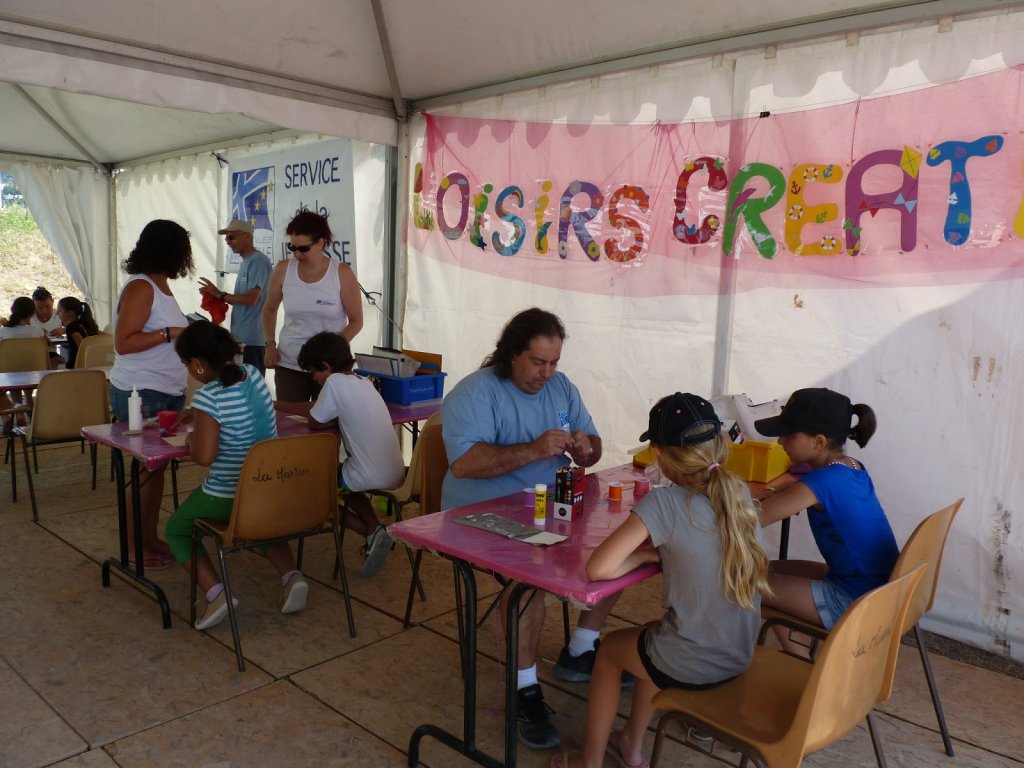 Les loisirs créatifs sur la plage Prado Nord (PHOTO P.M.-C.)