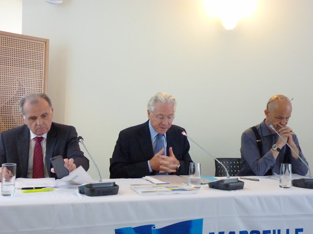 Joël Raffin, directeur général des services de MPM, Eugène Caselli, président de MPM et Pascal Marchand, directeur général adjoint de l'aménagement du territoire (PHOTO P.M.-C.)