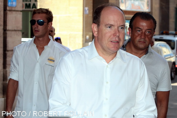 Le Prince Albert de Monaco accompagné de son neveu Andrea Albert Pierre Casiraghi