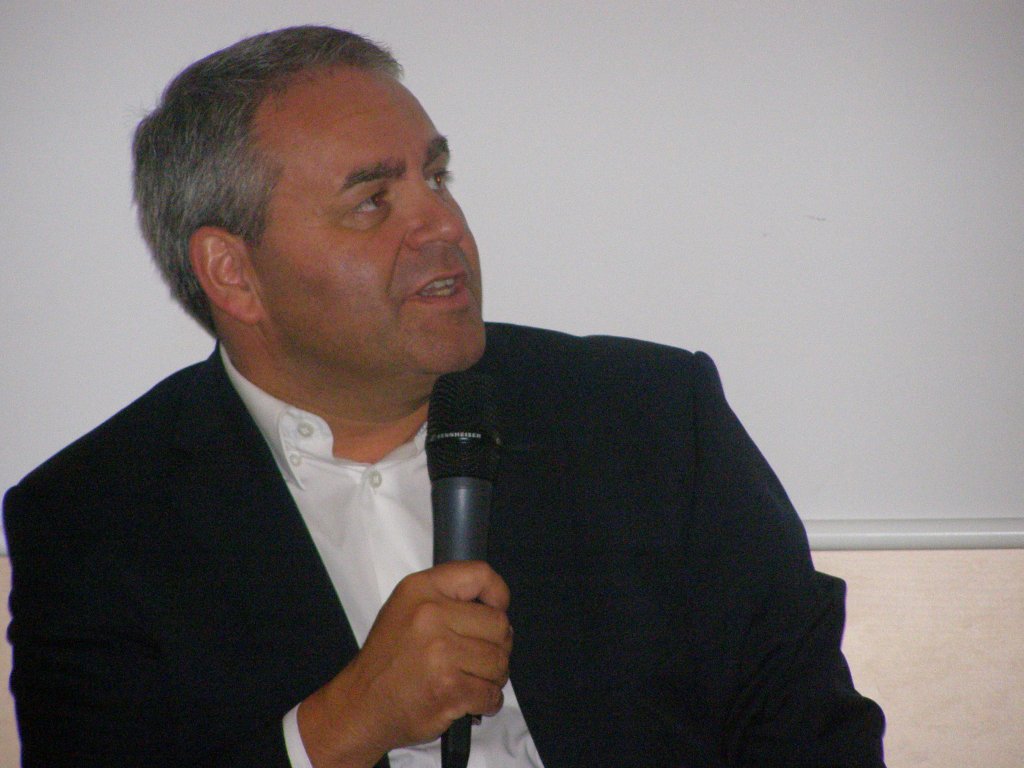 Xavier Bertrand juge que les hommes politiques connaissent 