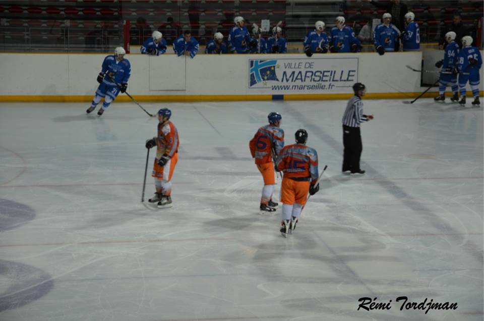 hockey_2.jpg