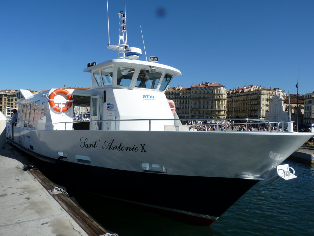 La navette maritime Vieux-port - L'Estaque (Photo Patricia Maillé-Caire)