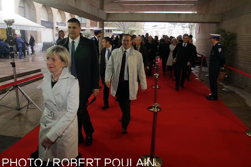 Une entrée très protocolaire pour les élus et les invités