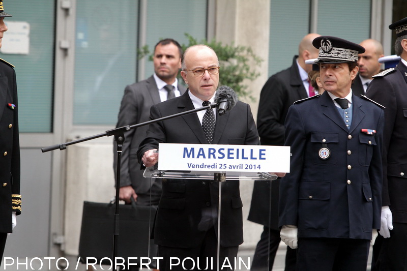 Bernard Cazeneuve le nouveau ministre de l'Intérieur
