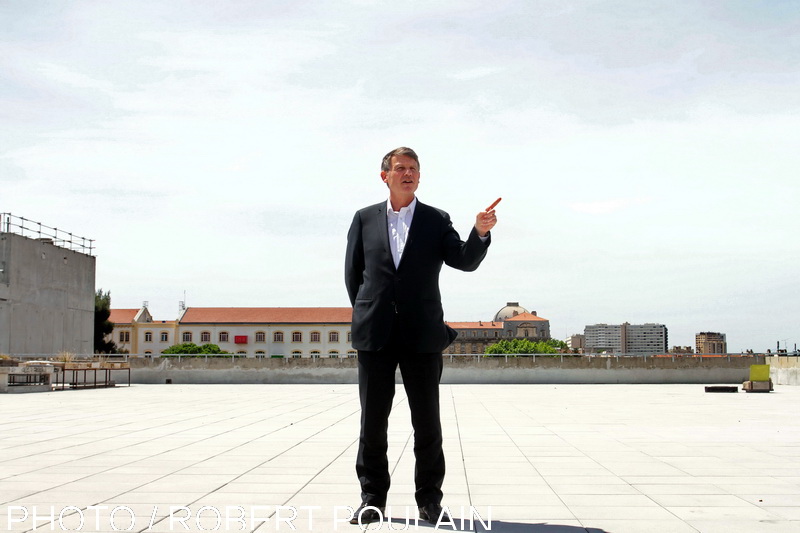 Vincent Peillon sur la terrasse de la Friche