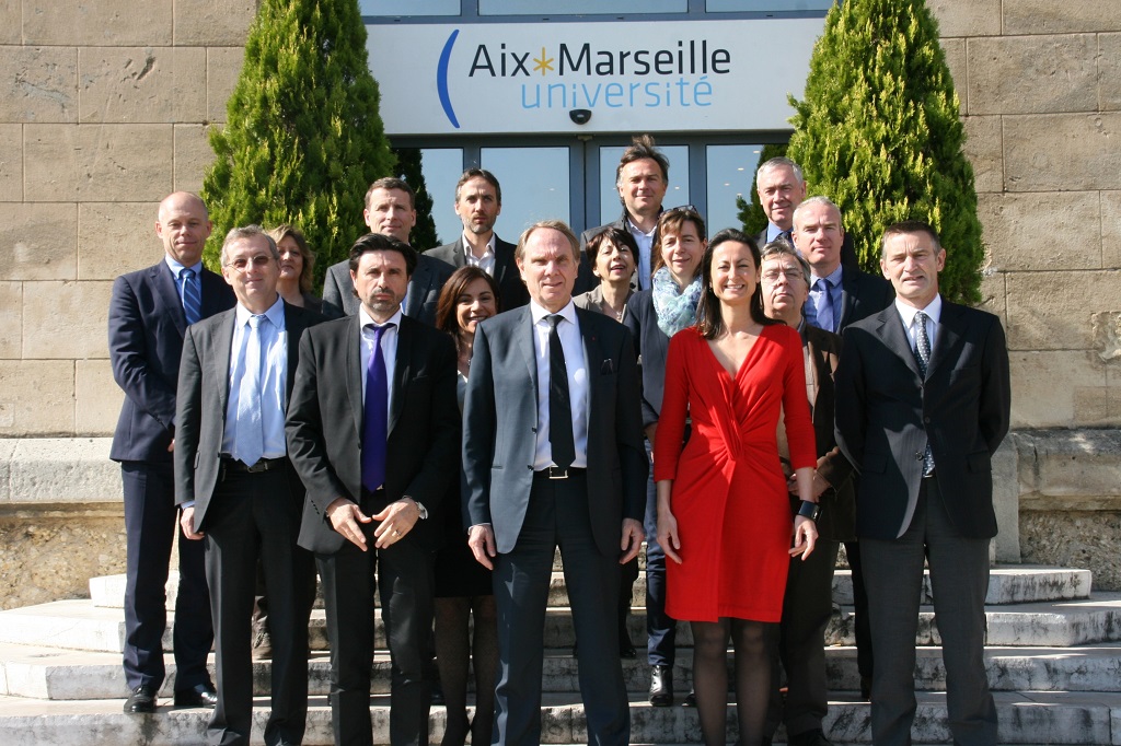Les membres du Conseil de gestion de la Fondation d'Aix-Marseille Université (AMU) (Photo J.P.E)