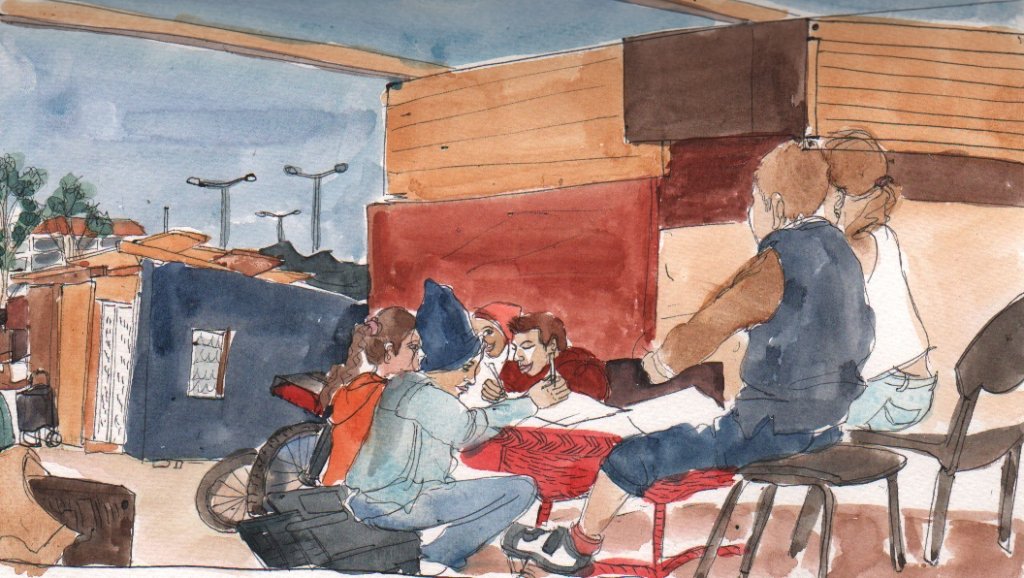 Atelier de peinture dans le mistral (Malika Moine)