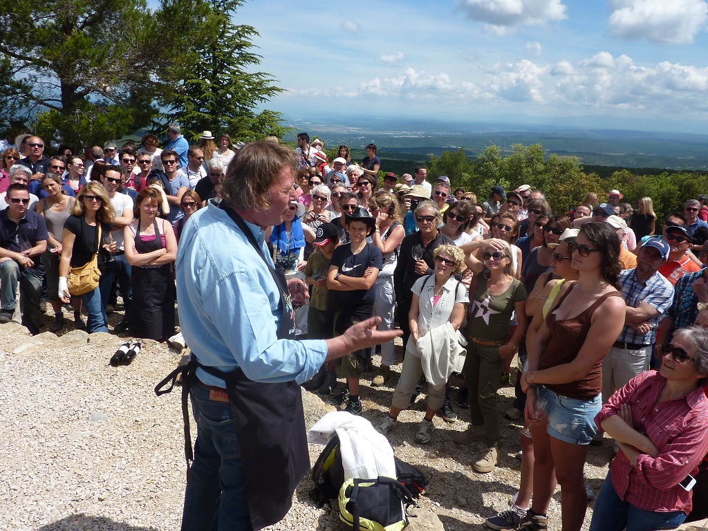 Les participants à cette troisième édition d'envie épicurieuse attentifs au propos du 