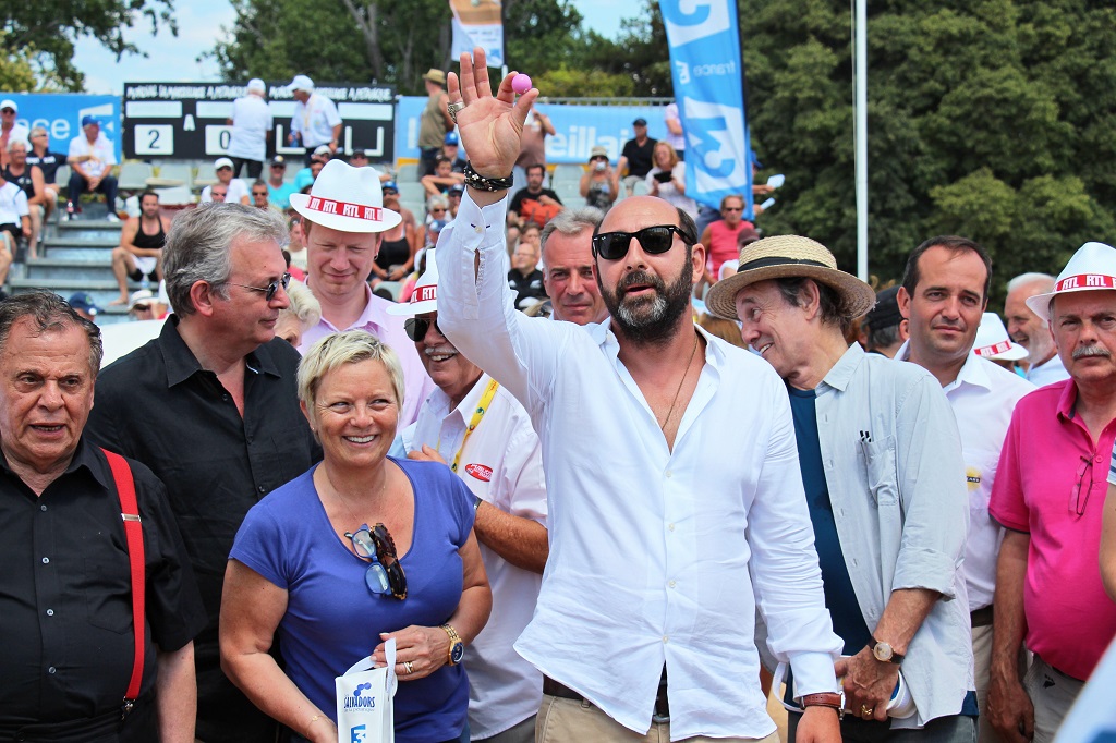 Lancement du bouchon du Trophée des artistes 2014 par Kad Merad (Photo Philippe Maillé)
