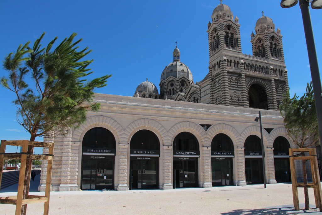 Les voûtes sur la place albert Londres  (Photo Philippe Maillé)