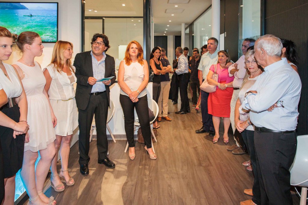 La maire des 1/7 Sabine Bernasconi a participé à l'inauguration du centre dentaire associatif "Exceldent"