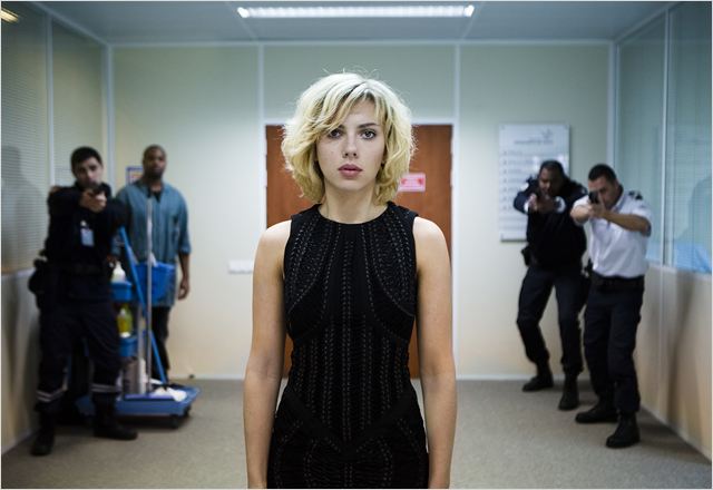 Scarlett Johansson interprète le personnage de Lucy dans le dernier opus de Luc Besson (Photo D.R.)