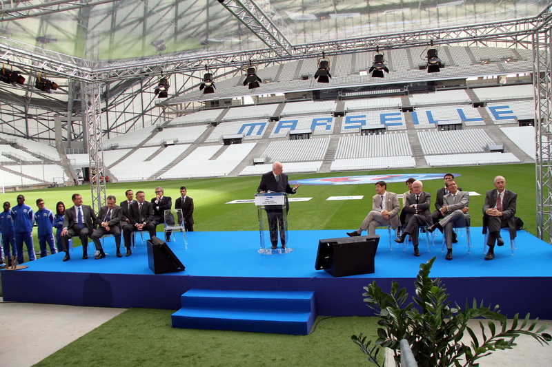 Inauguration du Nouveau Stade Vélodrome (Photo Robert Poulain)