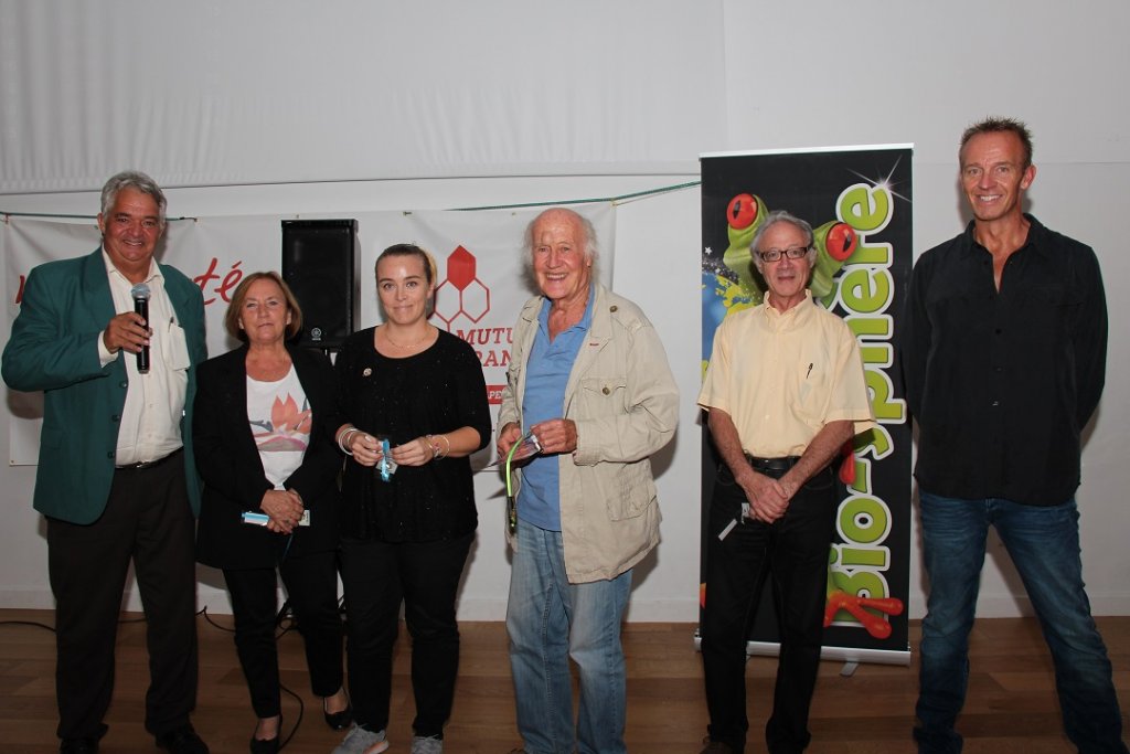 Les gagnants de la soirée entre Lionel De Cubber et Cyril Dufer (Photo Philippe Maillé)