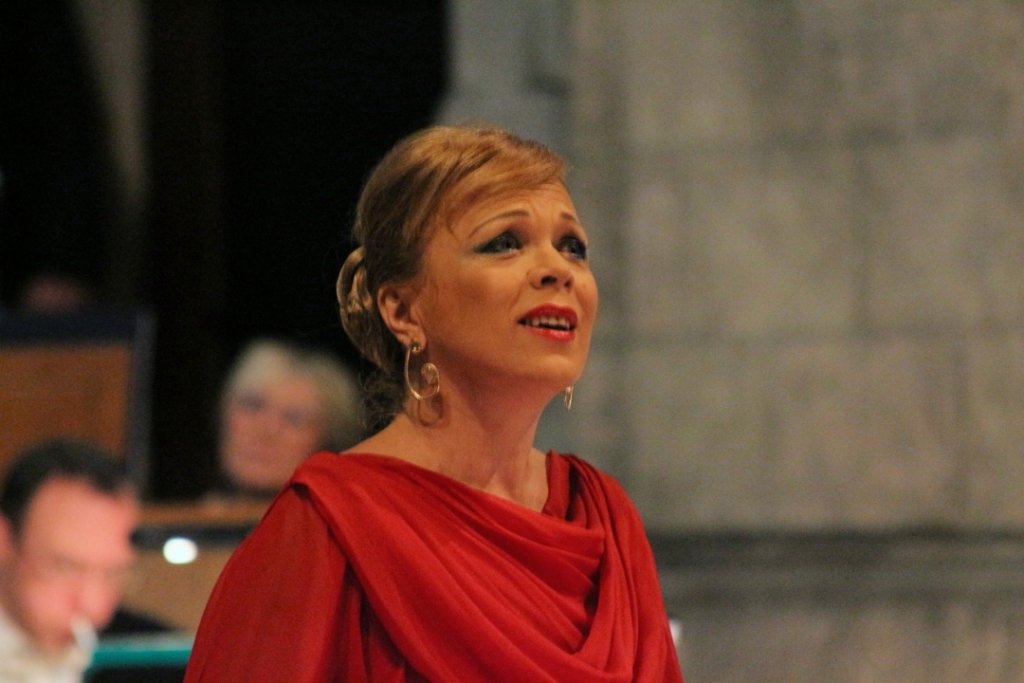 L’Ave Maria composé par Pietro Mascagni sur la musique de l’Intermezzo de son opéra «Cavaleria Rusticana» donné avec passion par Inva Mula (Photo Philippe Maillé)
