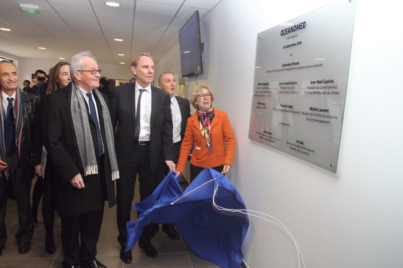 Geneviève Fioraso inaugure un autre équipement d'excellence Oceanomed (Photo Robert Poulain)