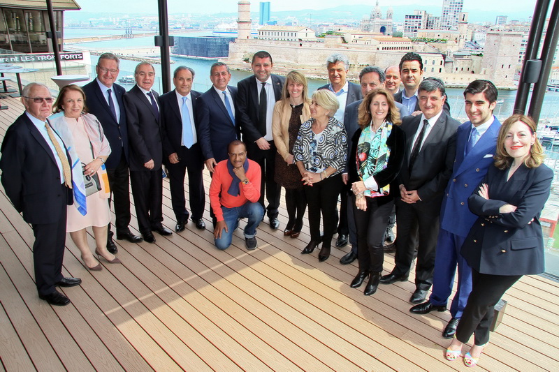 Le jury 2015 du prix Charles Aznavour (Photo Robert Poulain)
