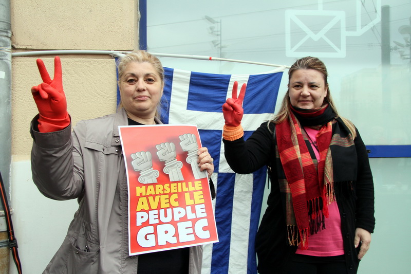 Despina Kostopoulou et Evangeli Giannaci, deux symboles, deux femmes de ménage grecques (Photo Robert Poulain)
