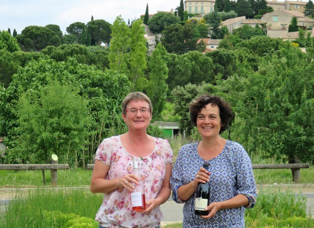 Nathalie Gautherot et Edith Giacalone ouvrent la saison des rencontres «  Bien boire ou boire bien ? » (Photo M.E.)
