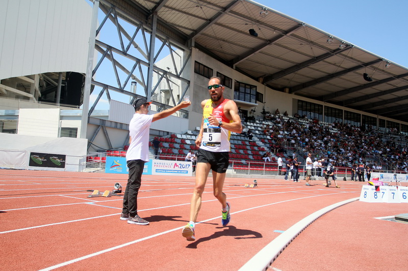 L'immense marcheur Yohann Diniz (Photo Robert Poulain)