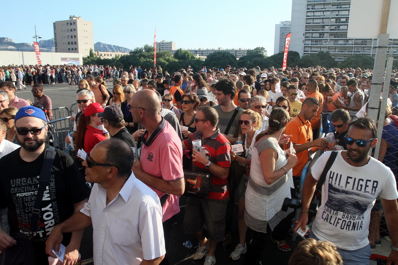 Le vélodrome a réuni ce soir toutes les générations (Photo Robert Poulain) Le vélodrome a réuni ce soir toutes les générations (Photo Robert Poulain)