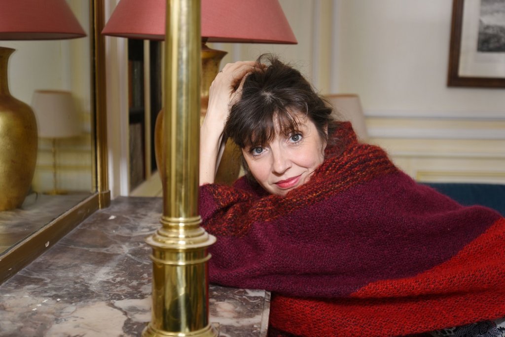 Carole Martinez qui, après l'énorme succès du «Domaine des Murmures» en 2011, revient avec «La terre qui penche» (Photo C. Hélie - Gallimard)