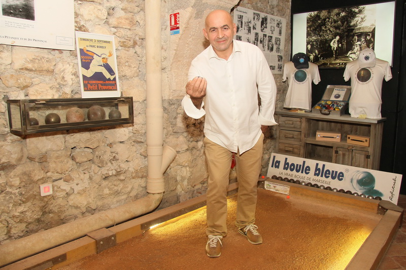 Karim Kherraf, en charge de la Maison et du développement de la Boule Bleue (Photo Robert Poulain)