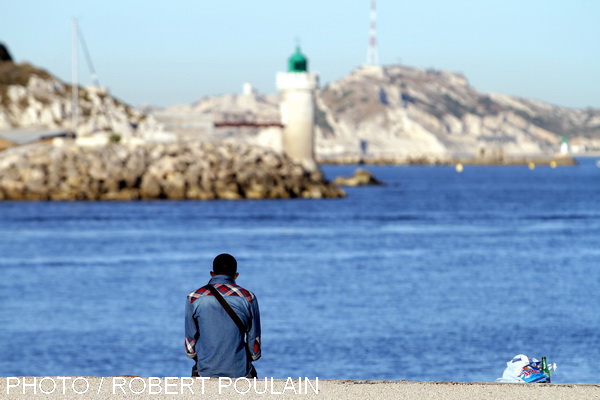 Quel sort pour les migrants? (Photo Robert Poulain)