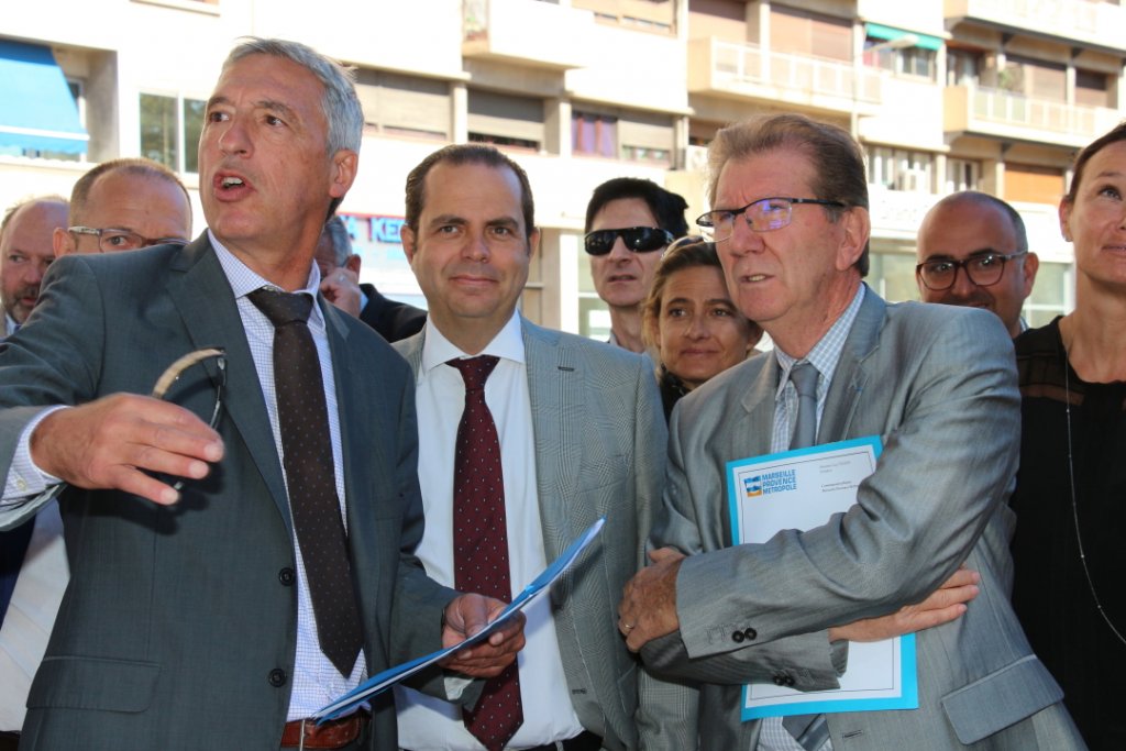 Joël Vanni, directeur des Grandes infrastructures à MPM, Yves moraine maire LR du secteur et le président de MPM Guy Teissier
