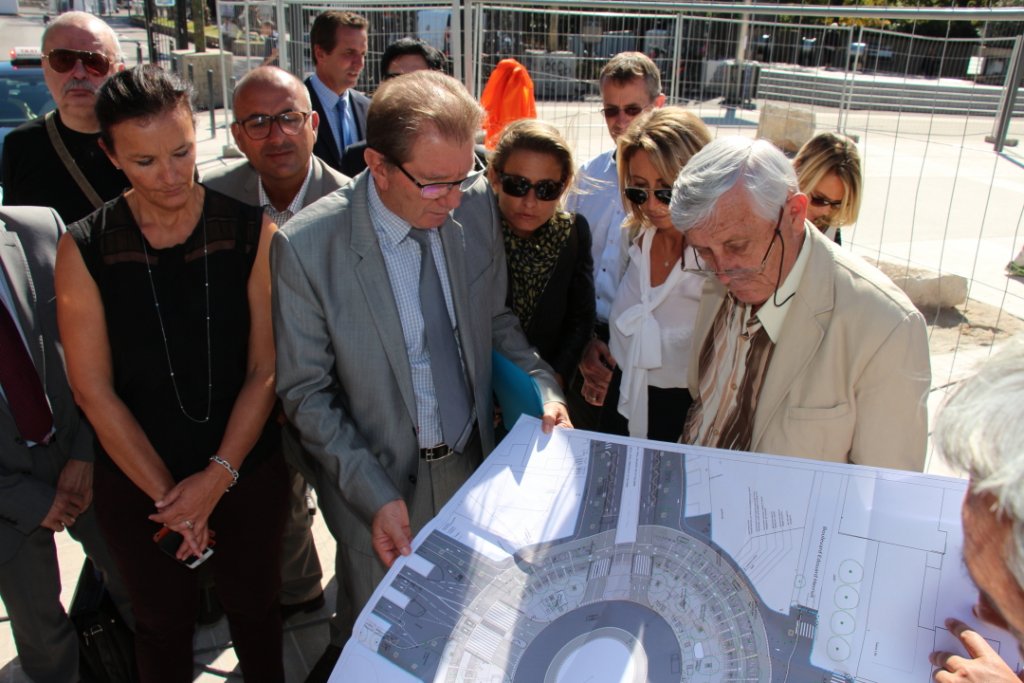 Le Rond-Point final sur plan et l'espace au centre dédié à l'oeuvre monumentale(Photo Philippe Maillé)