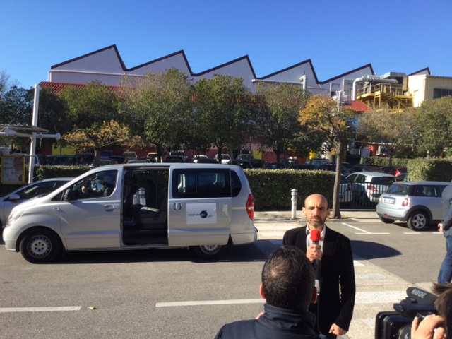 Des navettes pouvant accueillir 9 personnes partent du métro Bougainville toutes les 10 minutes, entre 7h et 9h30 puis entre 16h30 et 19h (Photo D.R.)