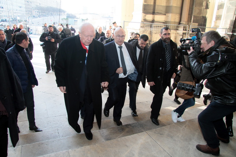Jean-Claude Gaudin et le ministre de L'Economie Michel Sapin (Photo Robert Poulain) Jean-Claude Gaudin et le ministre de L'Economie Michel Sapin (Photo Robert Poulain)