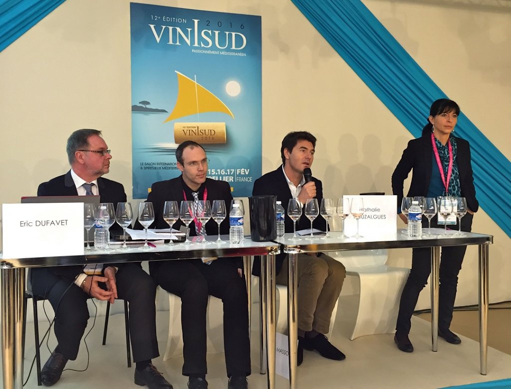 Eric Dufavet, Michel Couderc, Gilles Masson et Nathalie Pouzalgues réunis pour une intéressante master class sur le rosé (Photo M.E.)