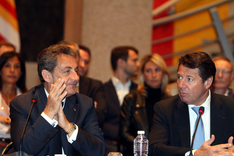Nicolas Sarkozy aux côtés de Christian Estrosi au Conseil Régional de Paca (Photo Robert Poulain)