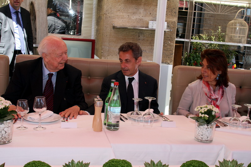 Nicolas sarkozy entouré de Jean-Claude Gaudin et de Martine Vassal, la présidente du conseil départemental13 (Photo Robert Poulain)