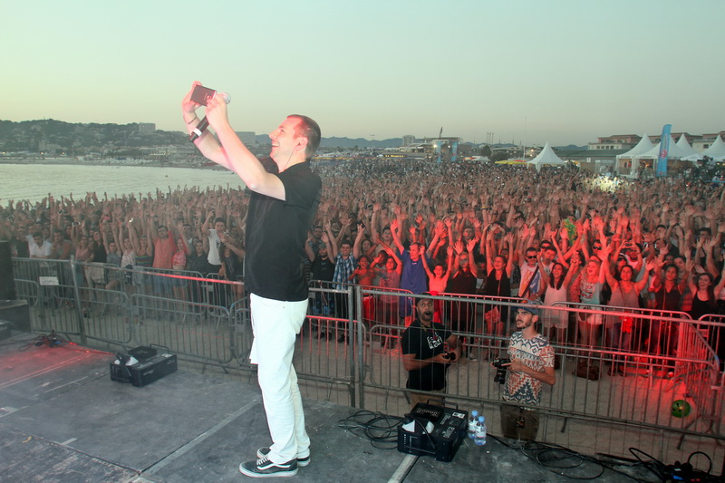 Selfie obligatoire  (Photo Robert Poulain)
